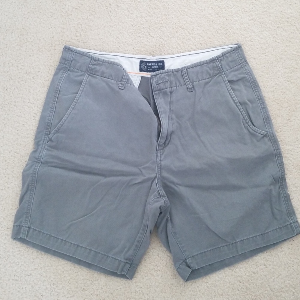AE khaki Shorts